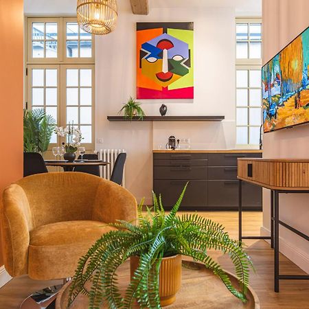 Mm Suites Loft Cathedrale Reims Extérieur photo