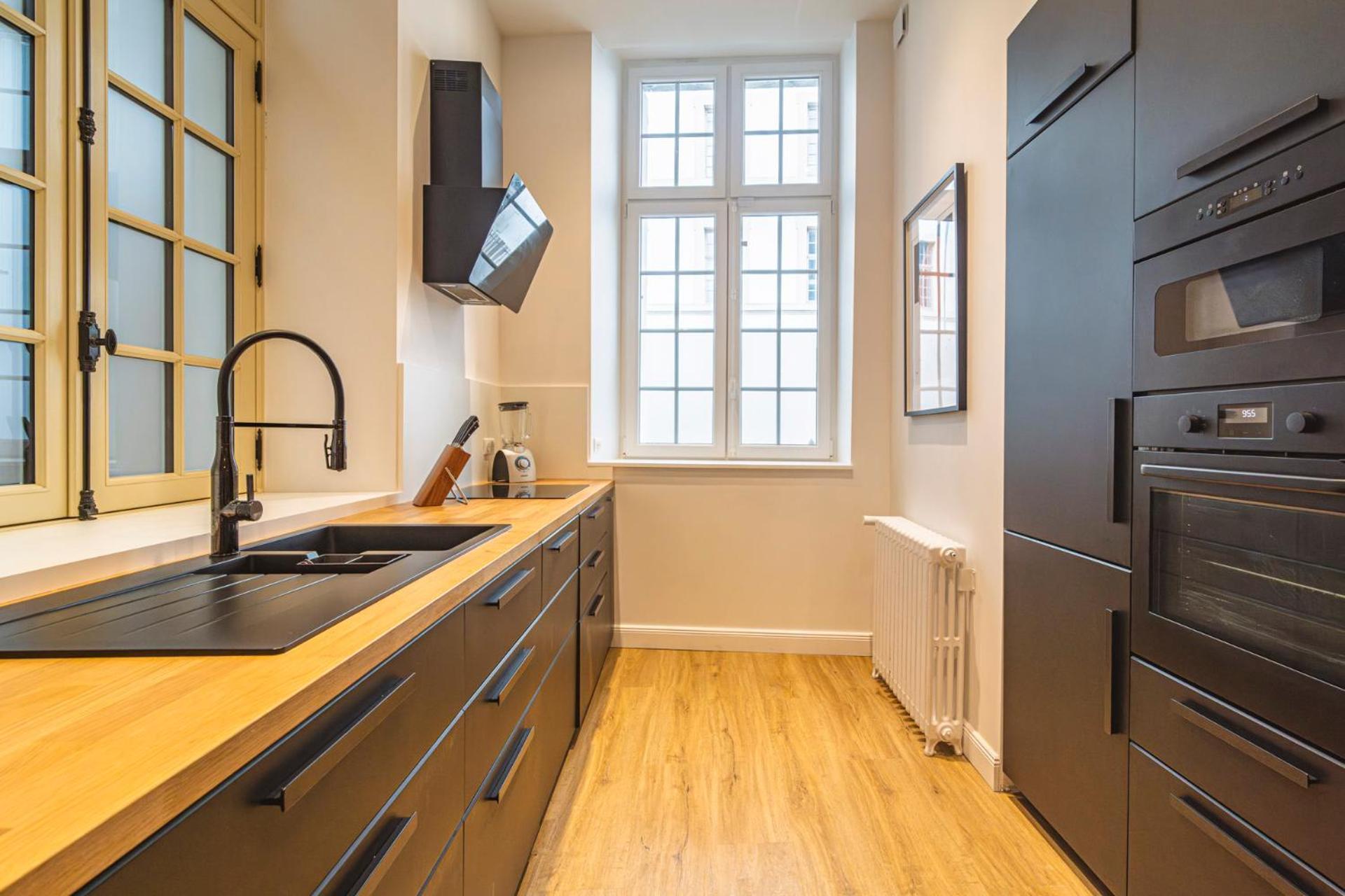 Mm Suites Loft Cathedrale Reims Extérieur photo